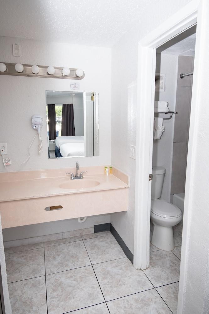 Motel 6 – Altamonte Springs, FL photo 31