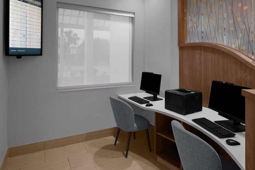 SpringHill Suites by Marriott Houston Intercontinental Arprt photo 28