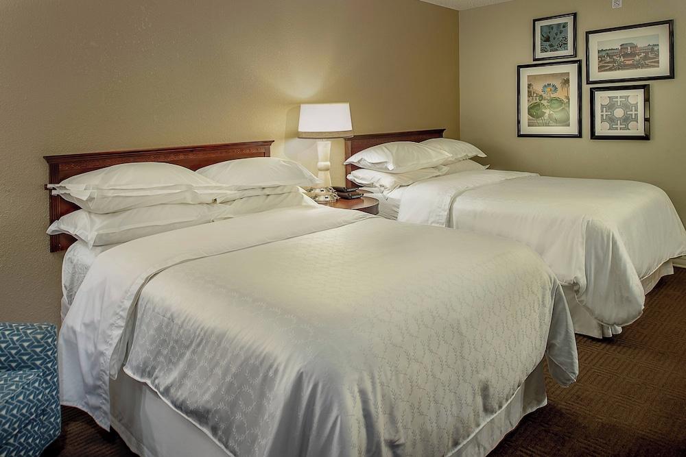 Sheraton Westport Chalet Hotel St. Louis photo 63