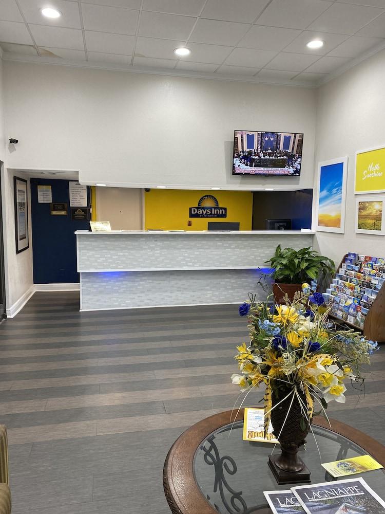 Days Inn & Suites by Wyndham Mobile photo 14