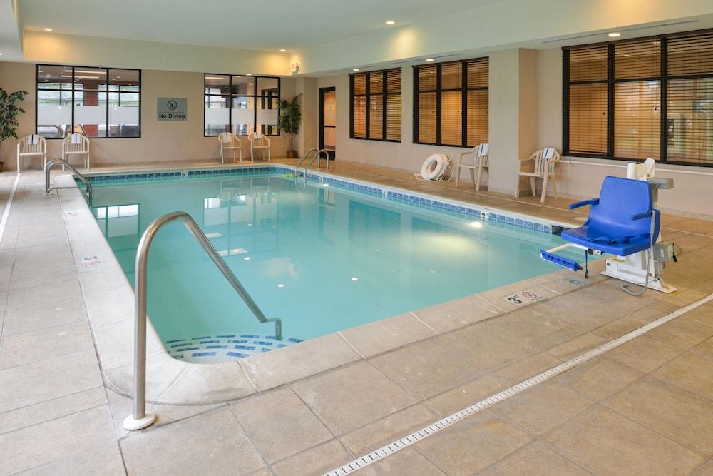 Hampton Inn Milford photo 58