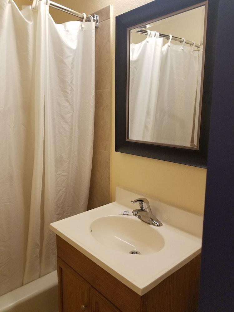 Del Aire Inn LAX photo 14