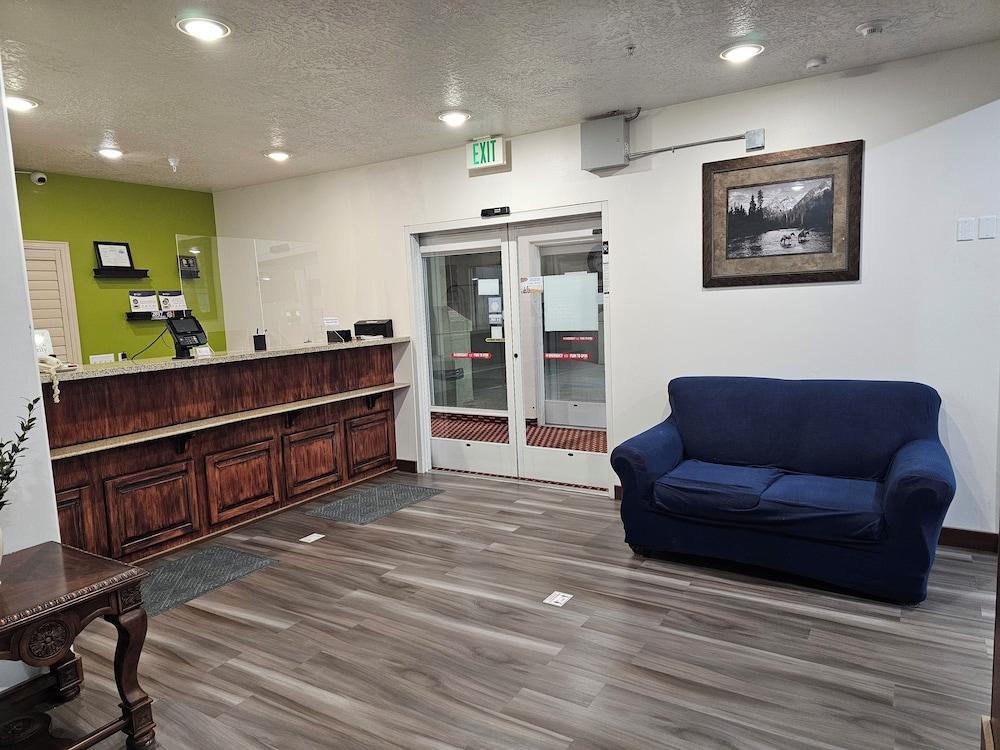 Executive Inn and Suites Extended Stay in Vernal photo 4