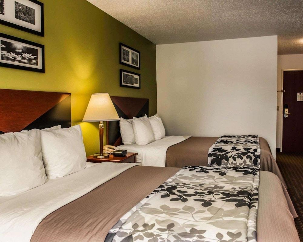 Sleep Inn South Bend Airport photo 8