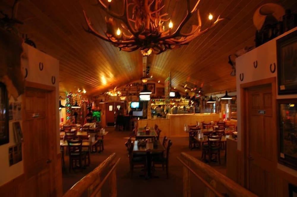 Lava Mountain Lodge photo 17