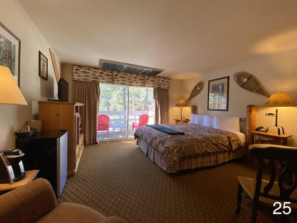 River Ranch Lodge & Restaurant photo 32