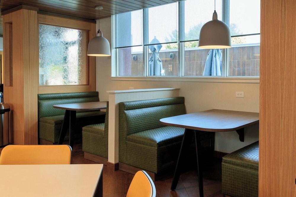 Fairfield Inn & Suites by Marriott Philadelphia Valley Forge/Great Valley photo 45