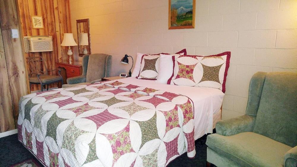 Carter Mountain Motel photo 16