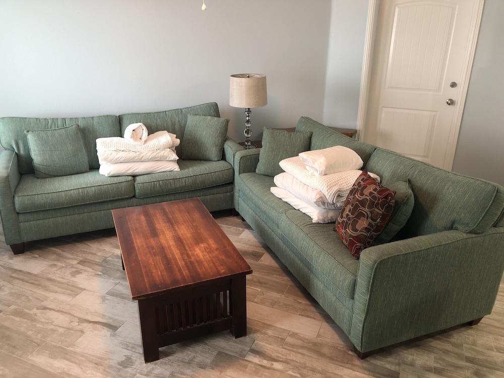 Beachgate CondoSuites and Oceanfront Resort photo 77