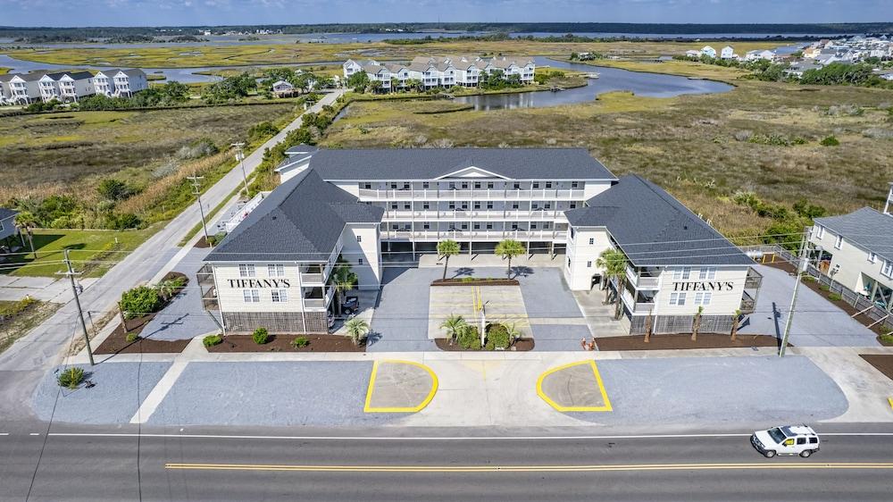 Tiffany's Motel & Condos photo 1