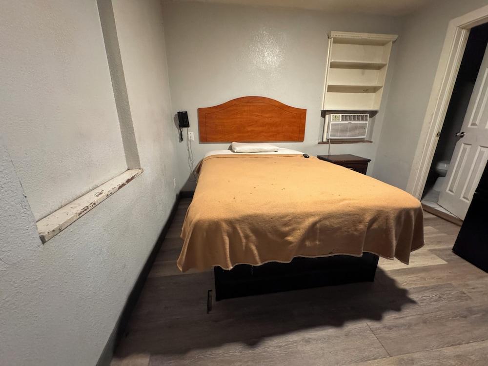 Chamberlayne Motel by Belvilla Richmond North photo 26