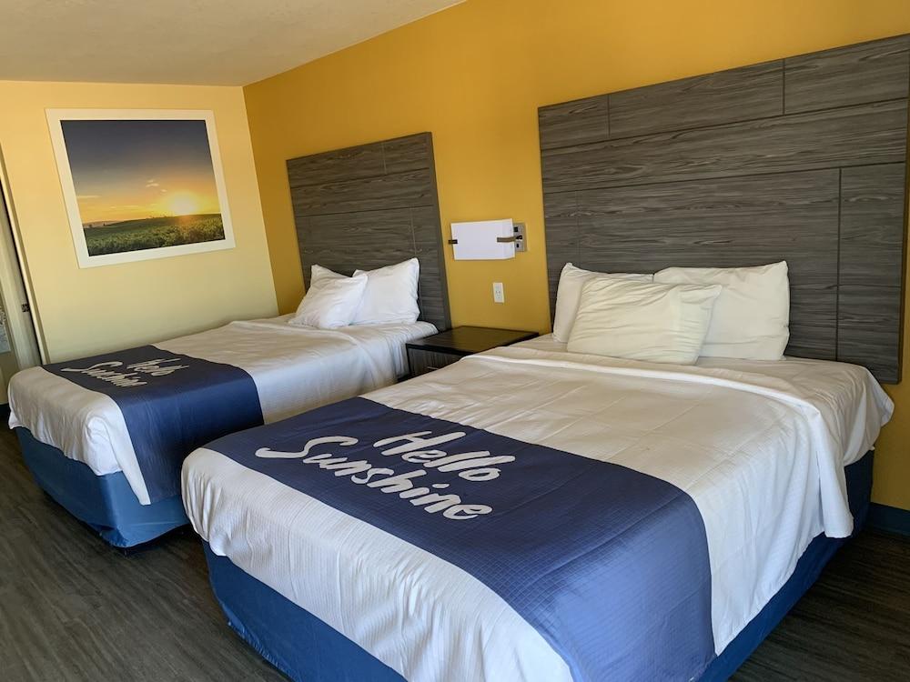 Days Inn by Wyndham Okmulgee photo 4