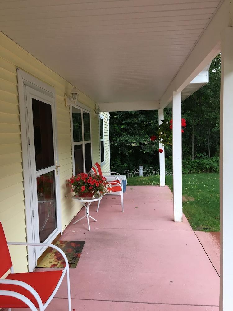 The Beach Inn Motel photo 16