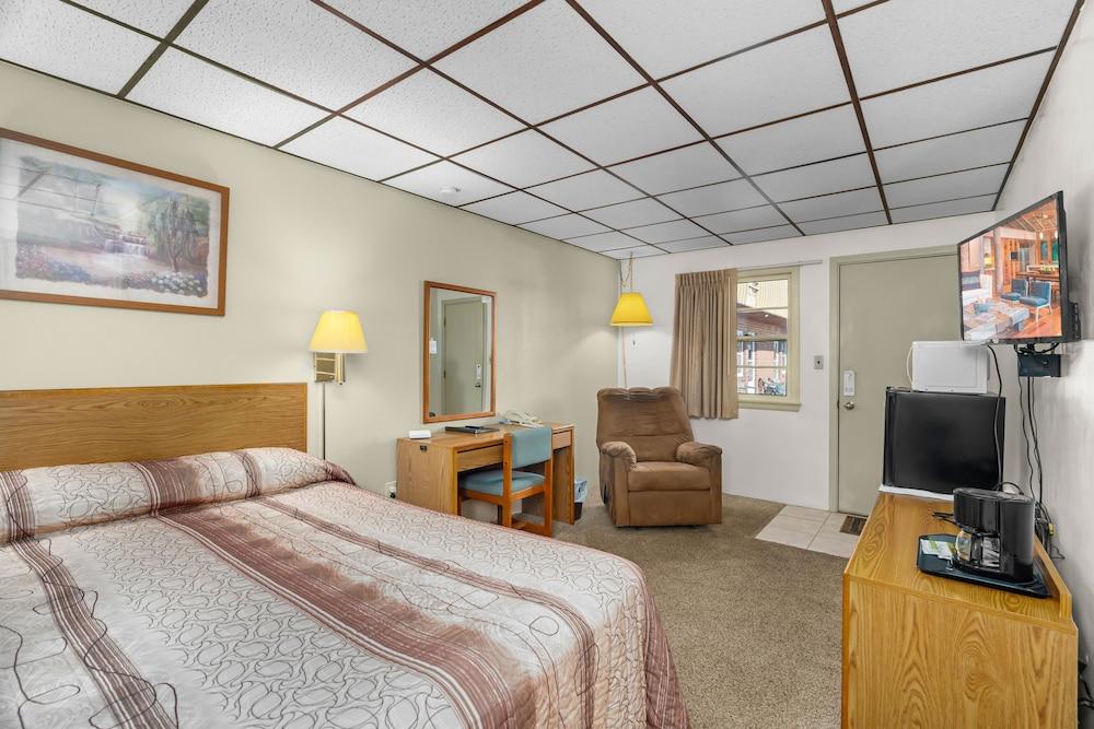 Pine View Inn photo 17