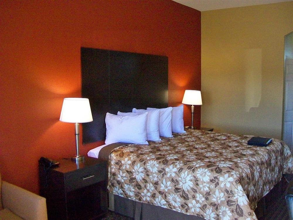 Americas Best Value Inn Tupelo photo 26