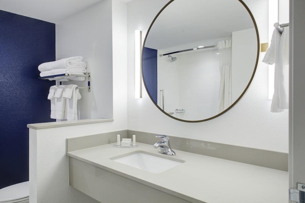 Fairfield by Marriott Inn & Suites Boulder Broomfield/Interlocken photo 10