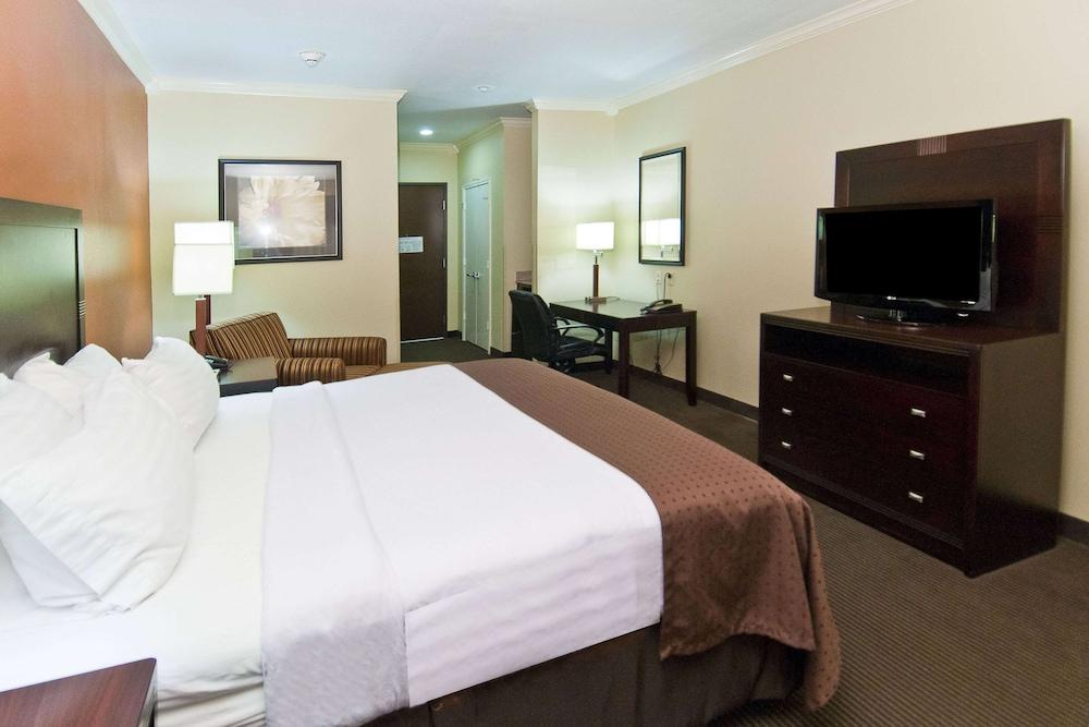 Wyndham Lake Charles Casino Area photo 30