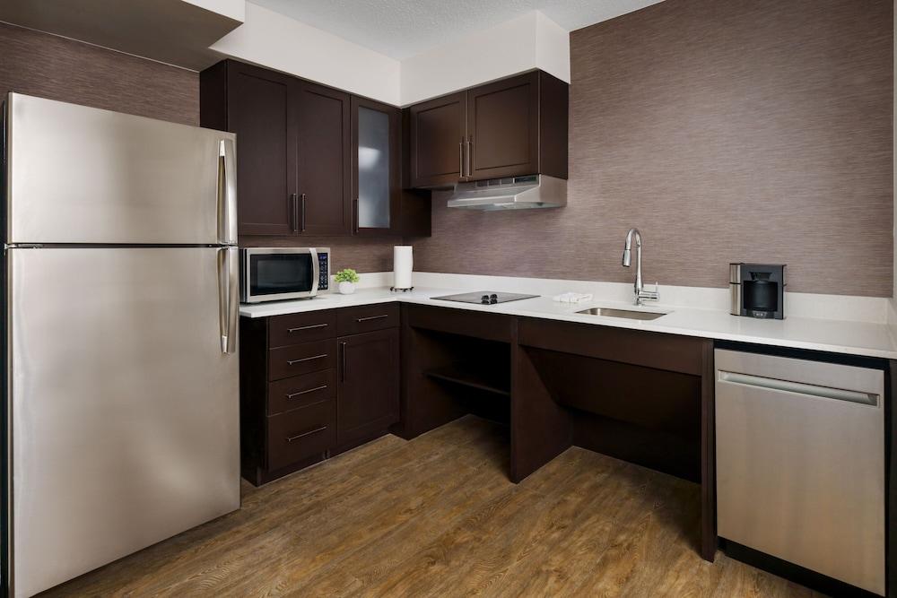 Residence Inn by Marriott Boston-Franklin photo 22
