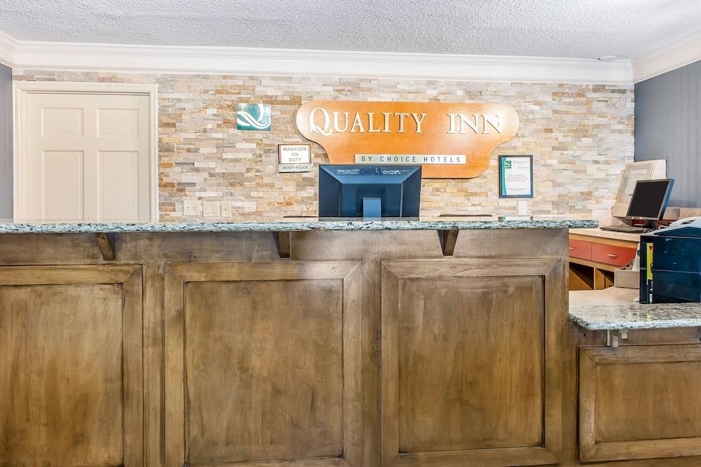 Quality Inn Findlay photo 12