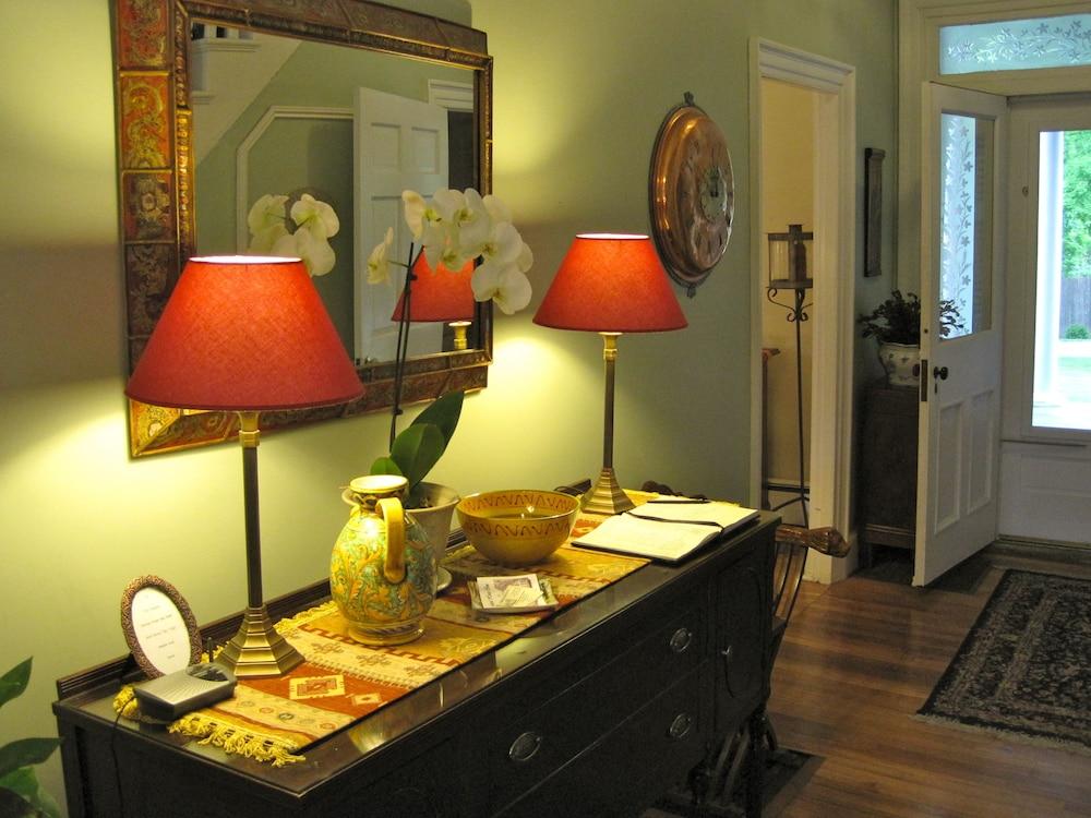 Federal House Inn photo 10