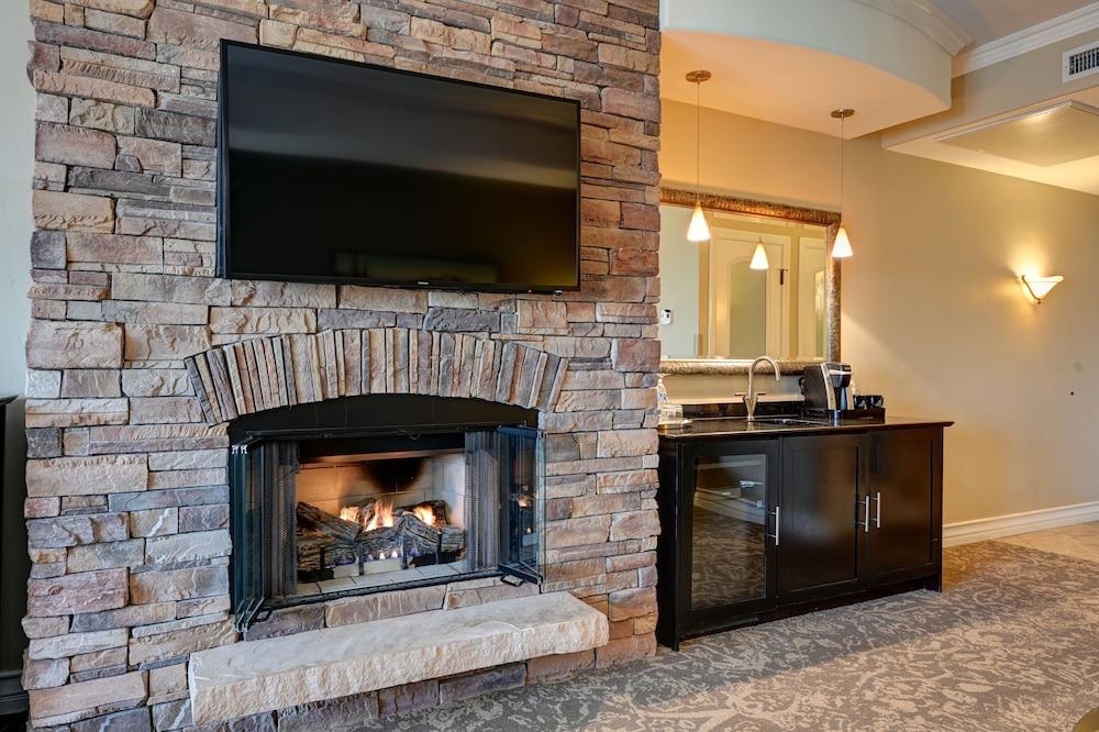 Bellasera Hotel & Suites Paso Robles, Tapestry by Hilton photo 63