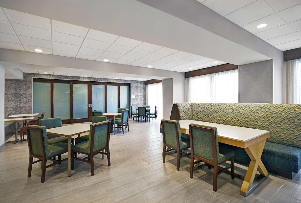 Hampton Inn Las Vegas Strip South, NV photo 27