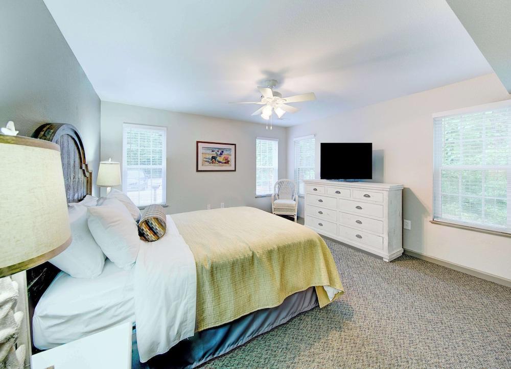 Hilton Vacation Club Beachwoods Kitty Hawk photo 10