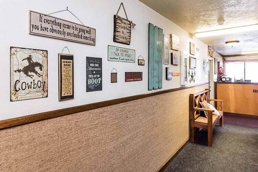 Western Inn photo 2