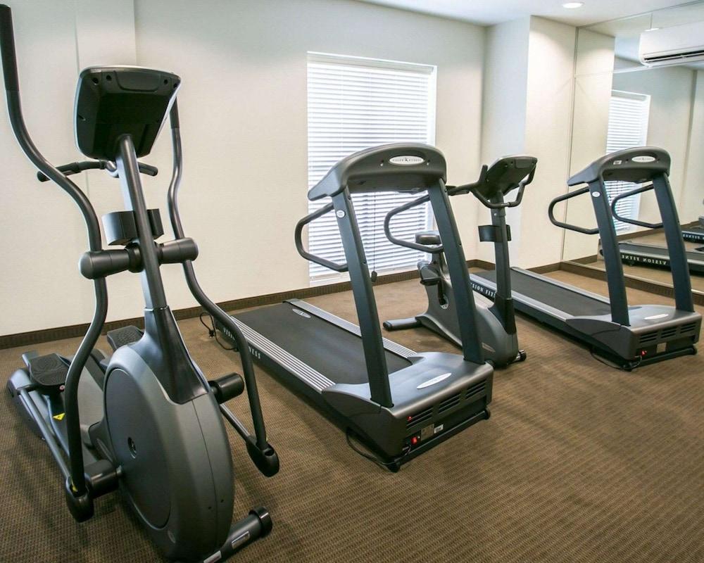 Sleep Inn & Suites Dripping Springs - Austin Area photo 55