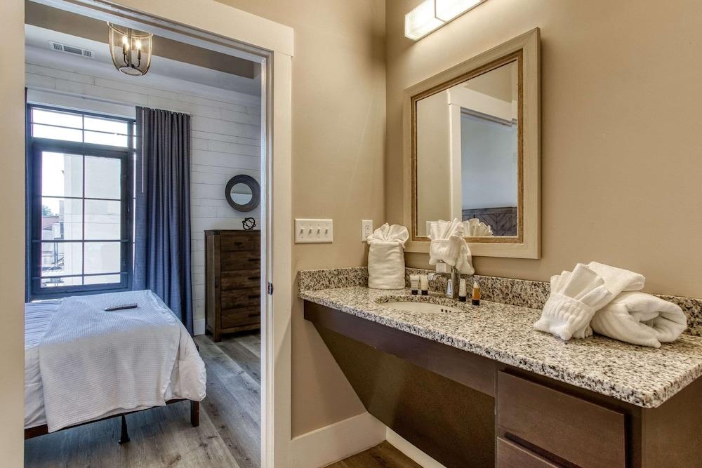 The Historic Central Hotel, a New Hotel Collection Property photo 77