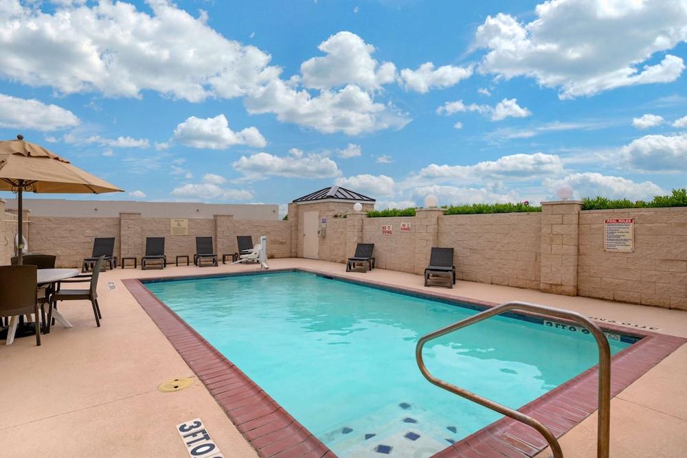 Comfort Inn & Suites, Odessa I-20 photo 19