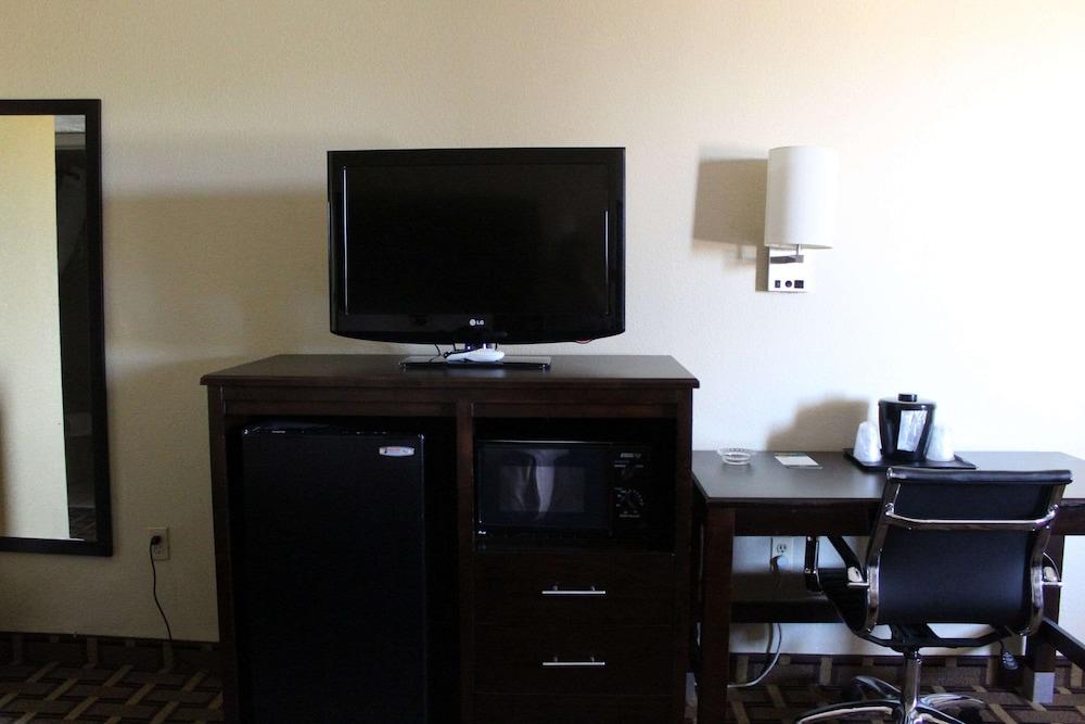 Quality Inn Conway - Greenbrier photo 39