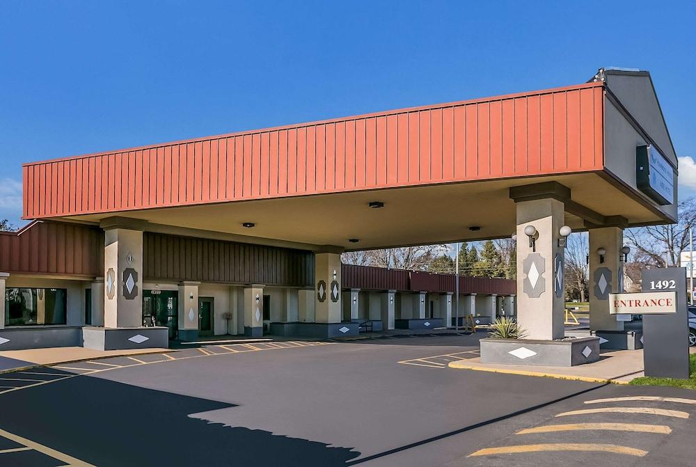 Dutchland Motel photo 1