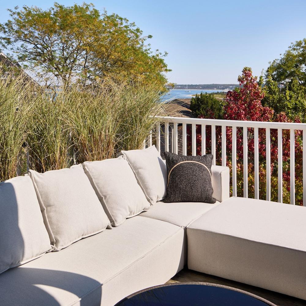 Faraway Martha's Vineyard photo 94