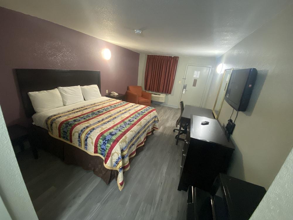 Diamond Inn photo 5