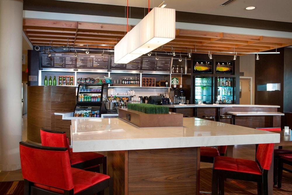 Courtyard by Marriott Dallas Midlothian-Midlothian Conf Ctr photo 27