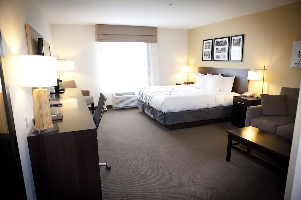 Sleep Inn & Suites Moundsville - Wheeling photo 9