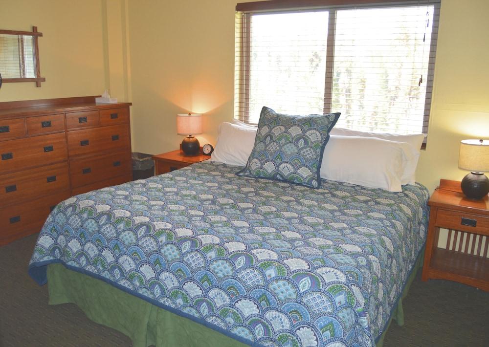 Montecito Sequoia Lodge photo 2