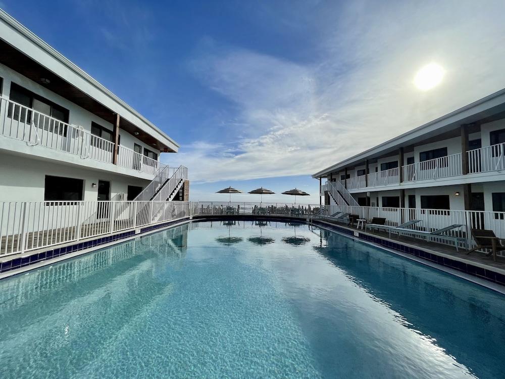 Melbourne Beach Resort photo 14