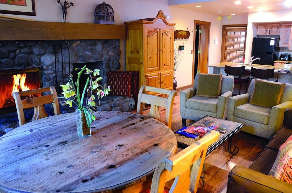 Junipine Resort photo 90