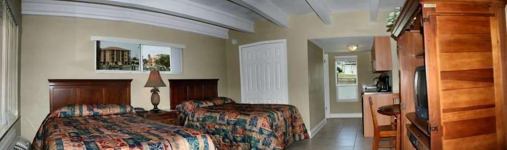 The Bayside Inn & Marina photo 13