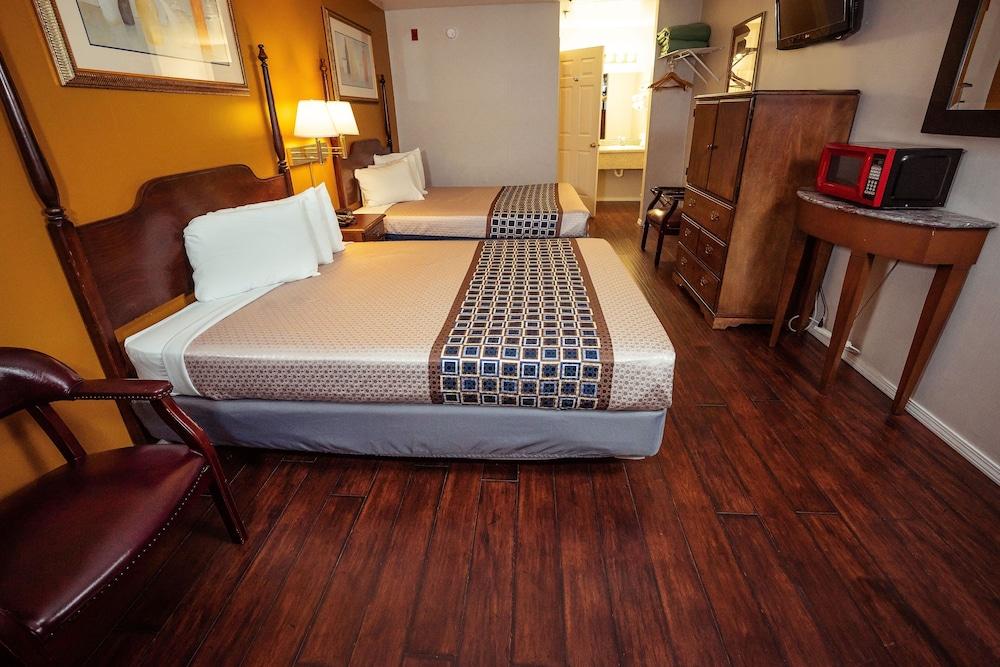 Branson King Resort and Suites photo 60