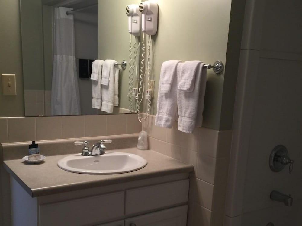 The Towne Motel photo 15