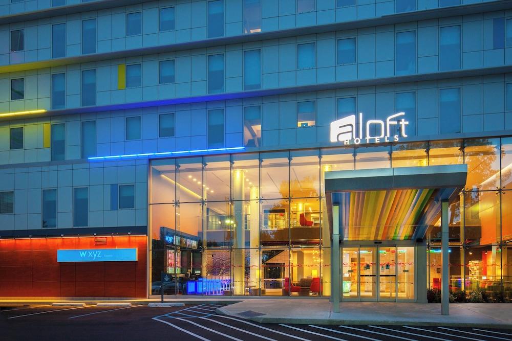 Aloft New York LaGuardia Airport photo 1