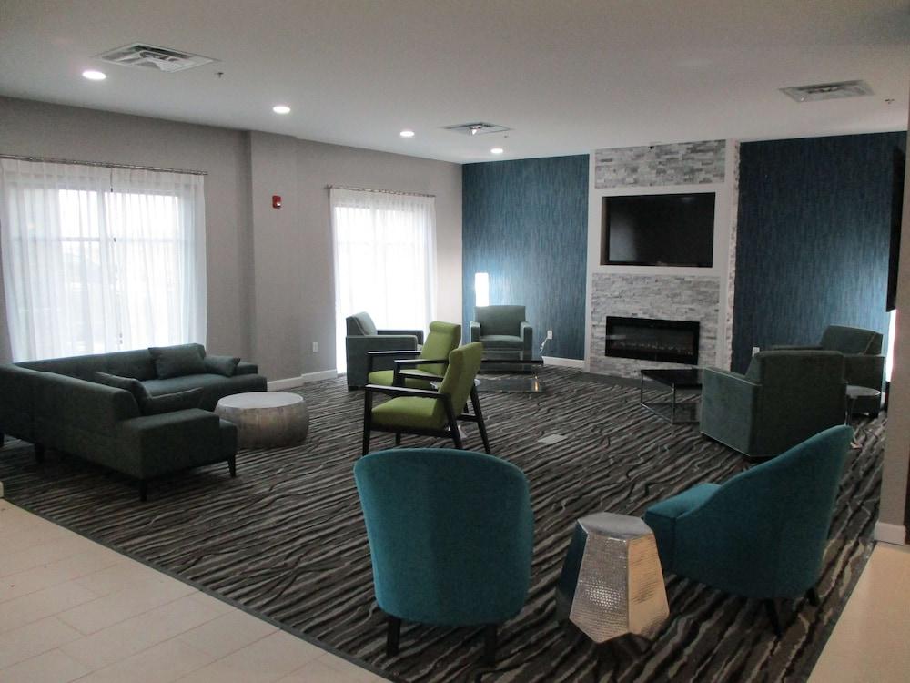 Best Western Plus Executive Residency Marion photo 2