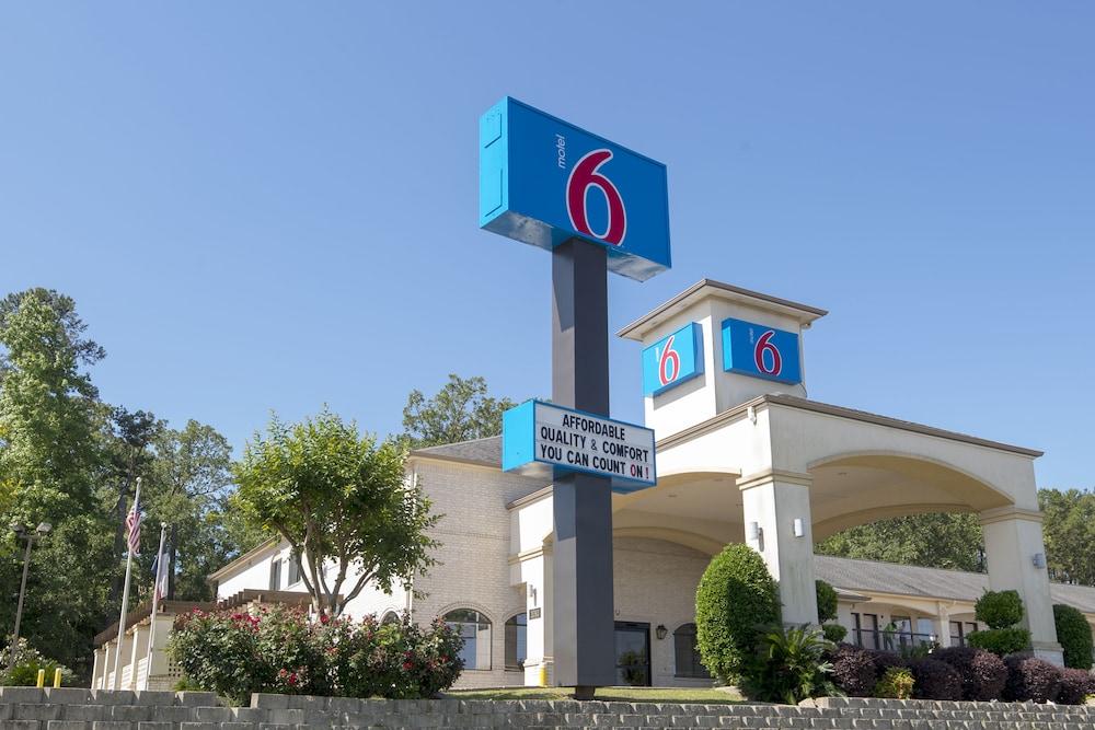 Motel 6 Tyler, TX photo 1