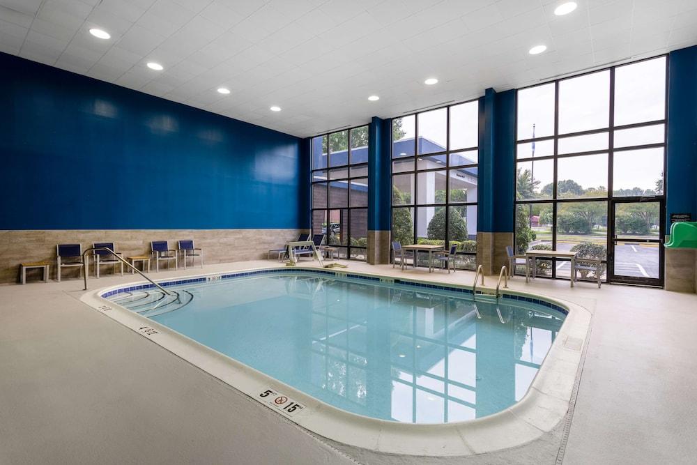 Hampton Inn Richmond-Southwest-Hull Street photo 41