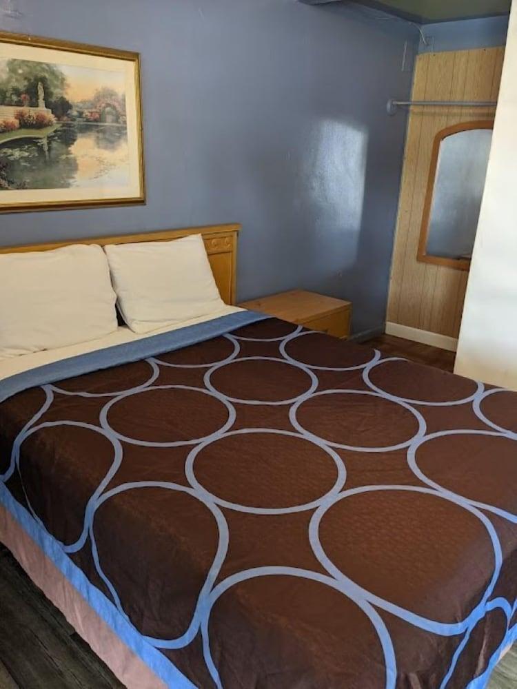 Moonlight Motel photo 4