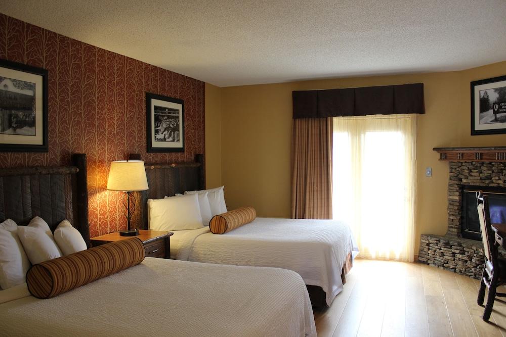 Old Creek Lodge photo 4