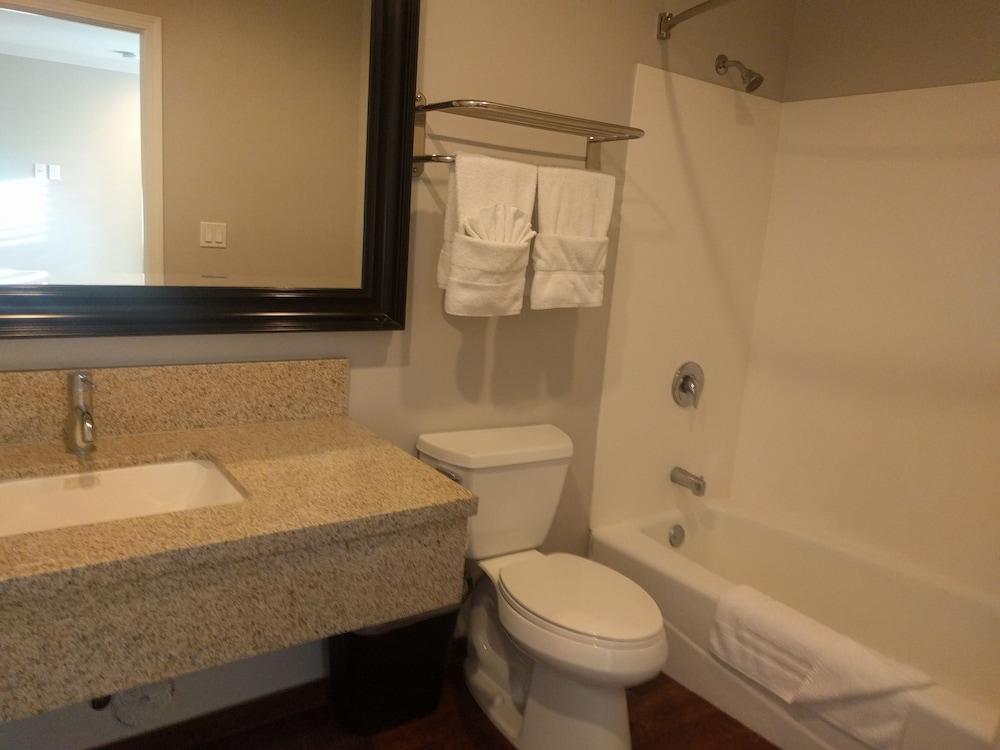LYFE INN & SUITES by AGA - LAX Airport photo 38